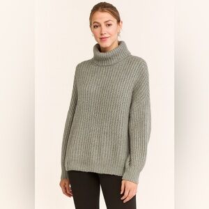 ELODIE from Anthropologie gray crew neck pullover sweater size large